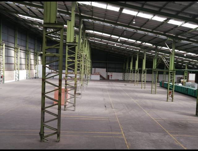 19,096M² FACTORY FOR SALE IN ANDERBOLT